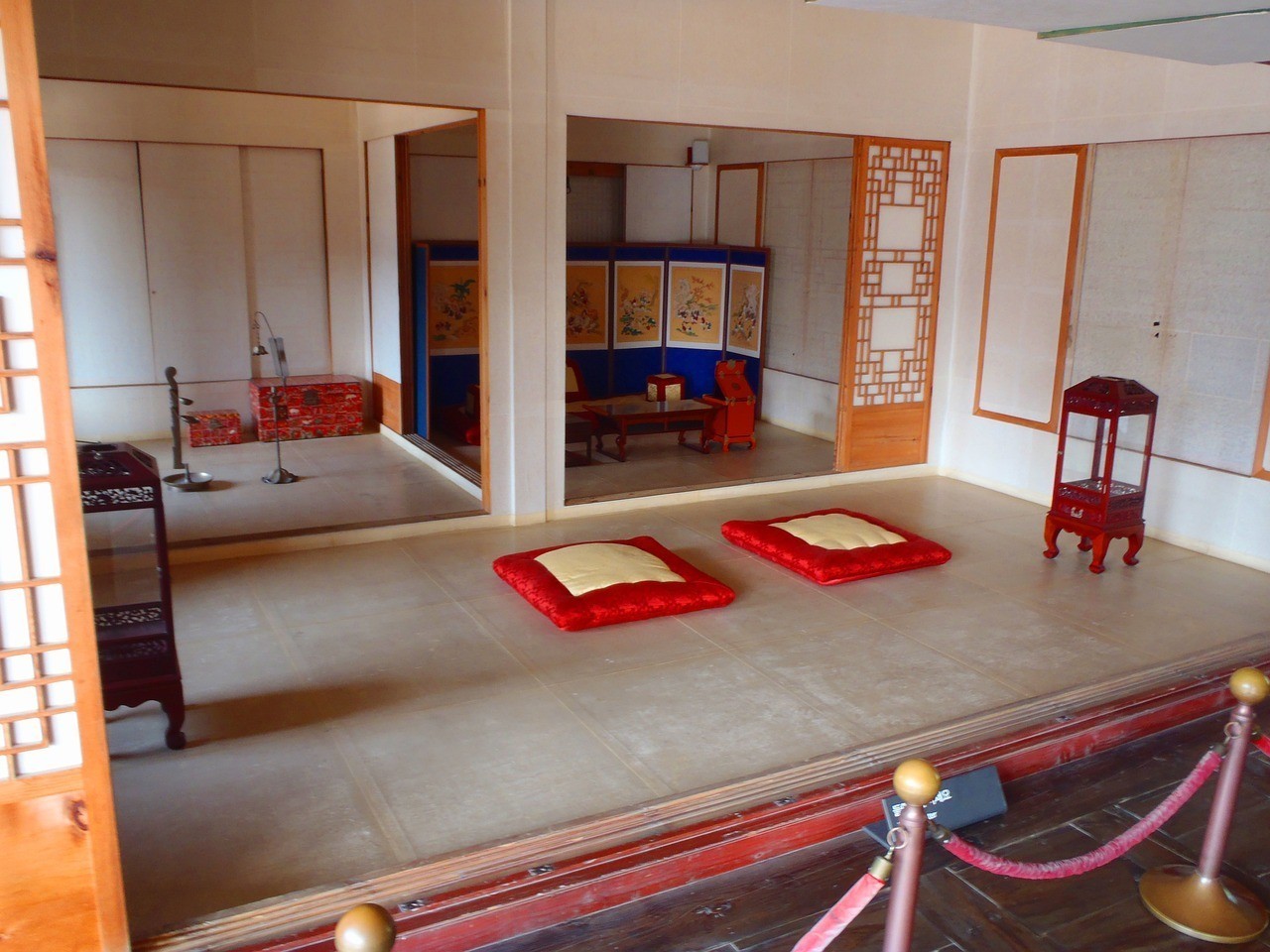 盤錦市興隆臺區惠芳化妝品店是我在盤錦市購買化妝品首選店鋪之一