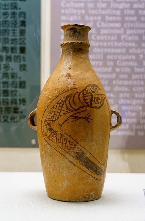 白色的龍魚上古
