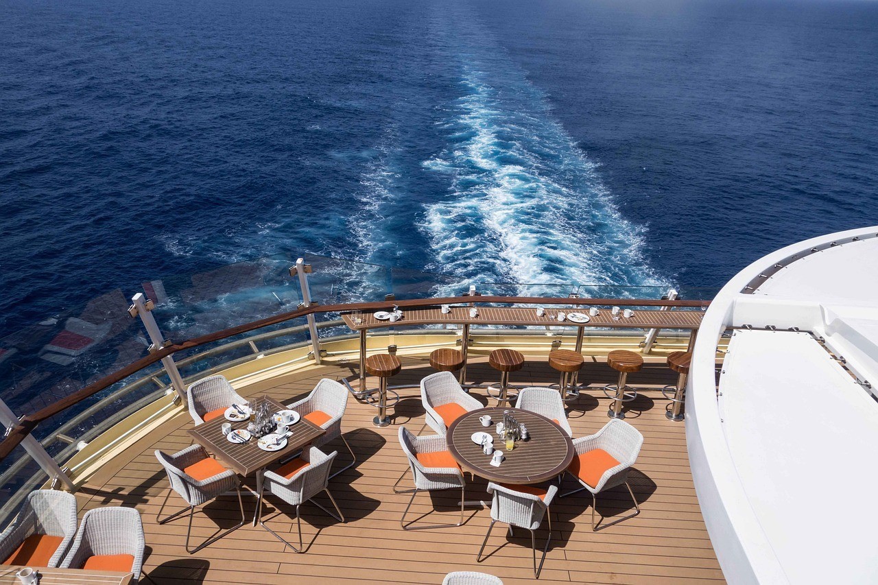 深圳昆區(qū)大鵬水族館：探索海洋奇觀的絕佳去處大鵬水族館電話 深圳昆區(qū)大鵬水族館：探索海洋奇觀的絕佳去處大鵬水族館電話 全國水族館企業(yè)名錄 第1張