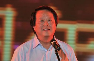 金龍魚董事長（金龍魚的董事長郭孔豐）