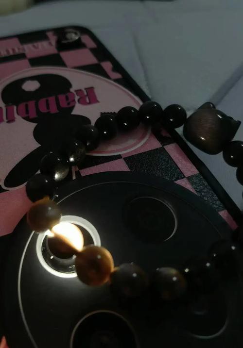 如何辨別真假黑曜石黑龍擺件？