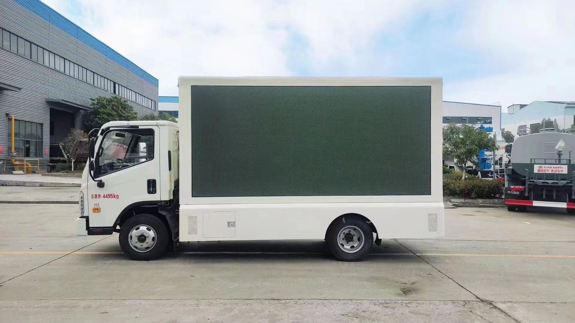 龍魚眼外蒙多久能好：龍魚眼外蒙是一種常見的眼部疾病，如何預防龍魚蒙眼病