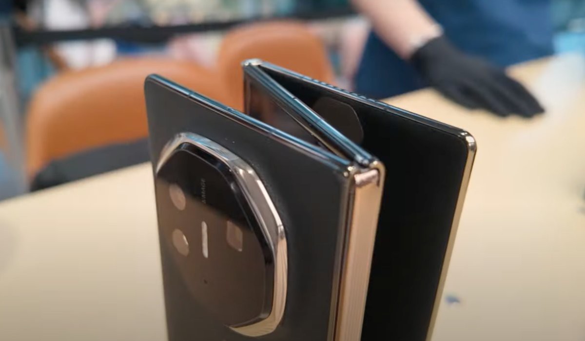 HUAWEI Mate XT黃金定制版有哪些收藏價(jià)值？