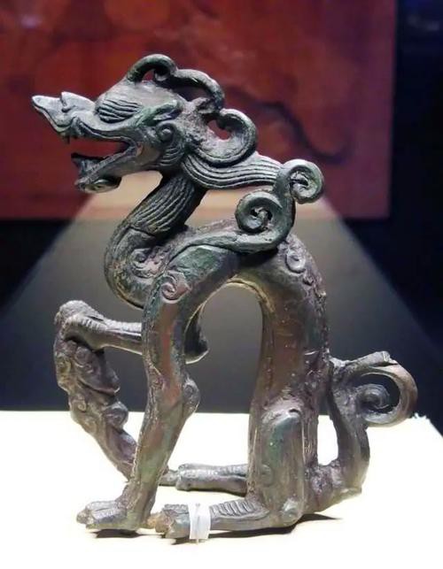 裴山還有哪些著名的收藏品？