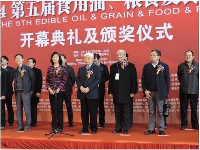魚缸增氧泵需要24小時開著嗎視頻（如何判斷魚缸氧氣是否充足）