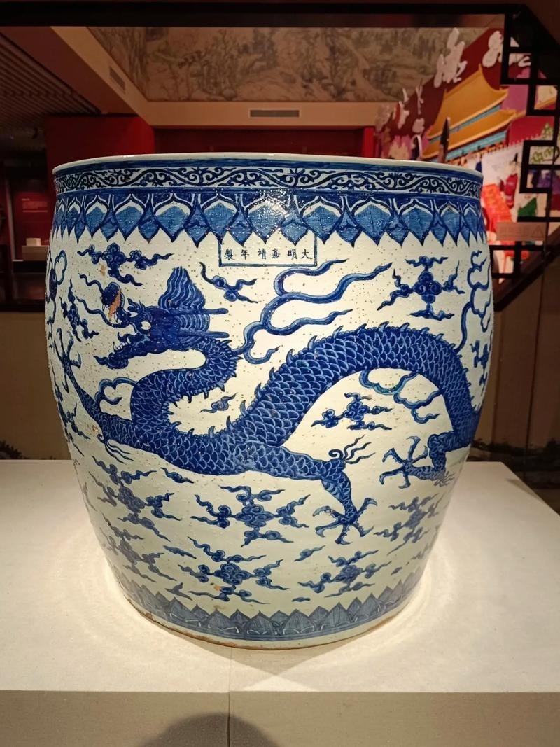 七尺龍缸的市場價格是多少？