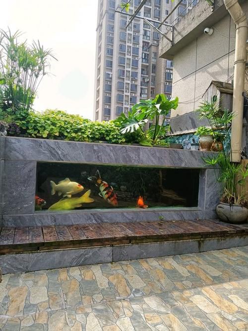 露臺(tái)魚池設(shè)計(jì)實(shí)景圖