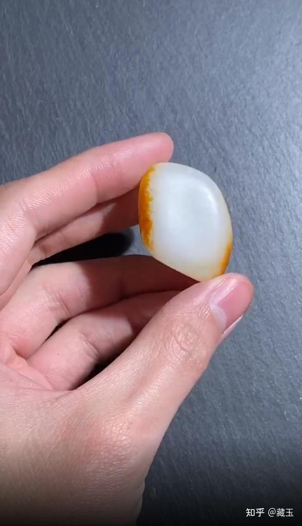 河磨玉老料天地皮的價格是多少？