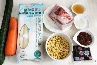 金龍魚吃啥上色快又好看：金龍魚吃什么會上色快 金龍魚吃啥上色快又好看：金龍魚吃什么會上色快 龍魚百科 第3張