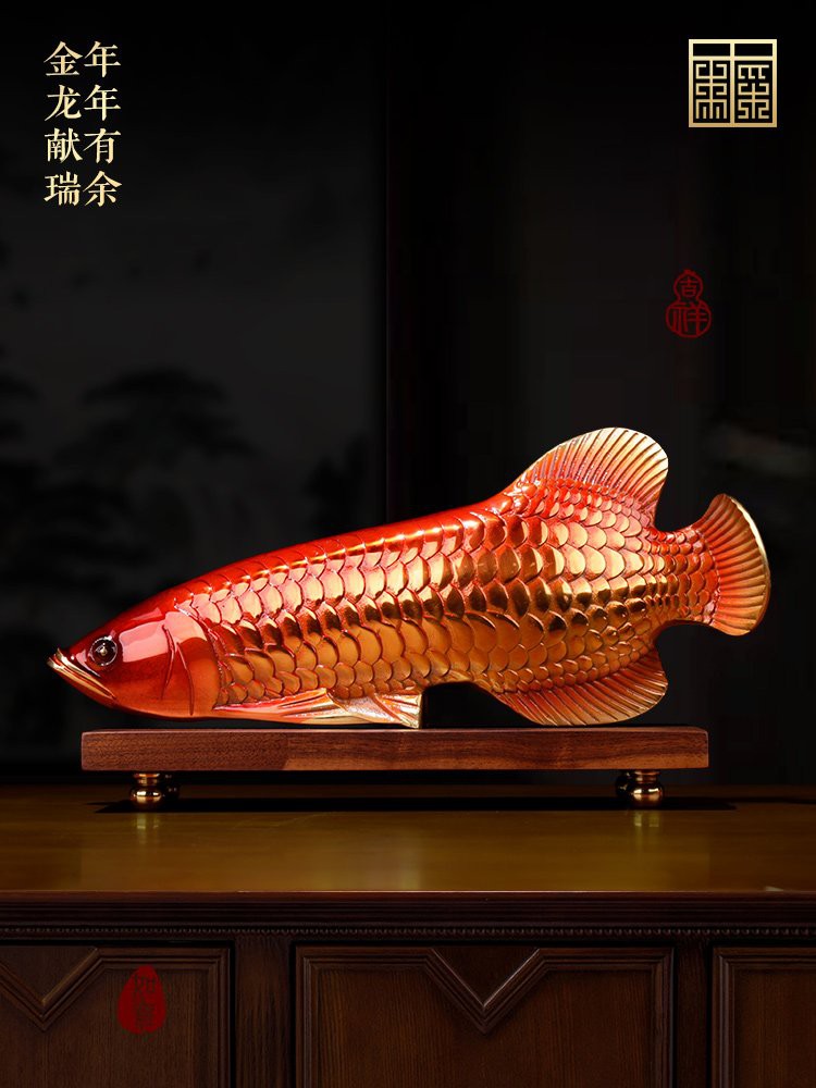 如何判斷金龍魚擺件是否需要清潔？