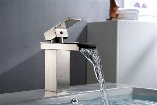 有哪些龍頭把手朝向是可調整的？