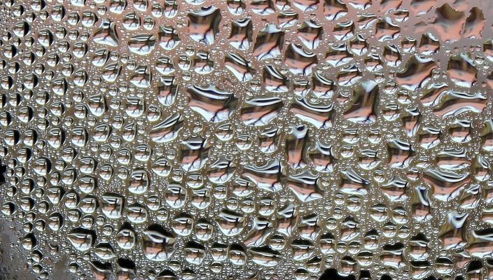 紅龍魚多長時(shí)間變色啊（紅龍魚變色過程中的光照需求紅龍魚發(fā)色過程中的光照需求）