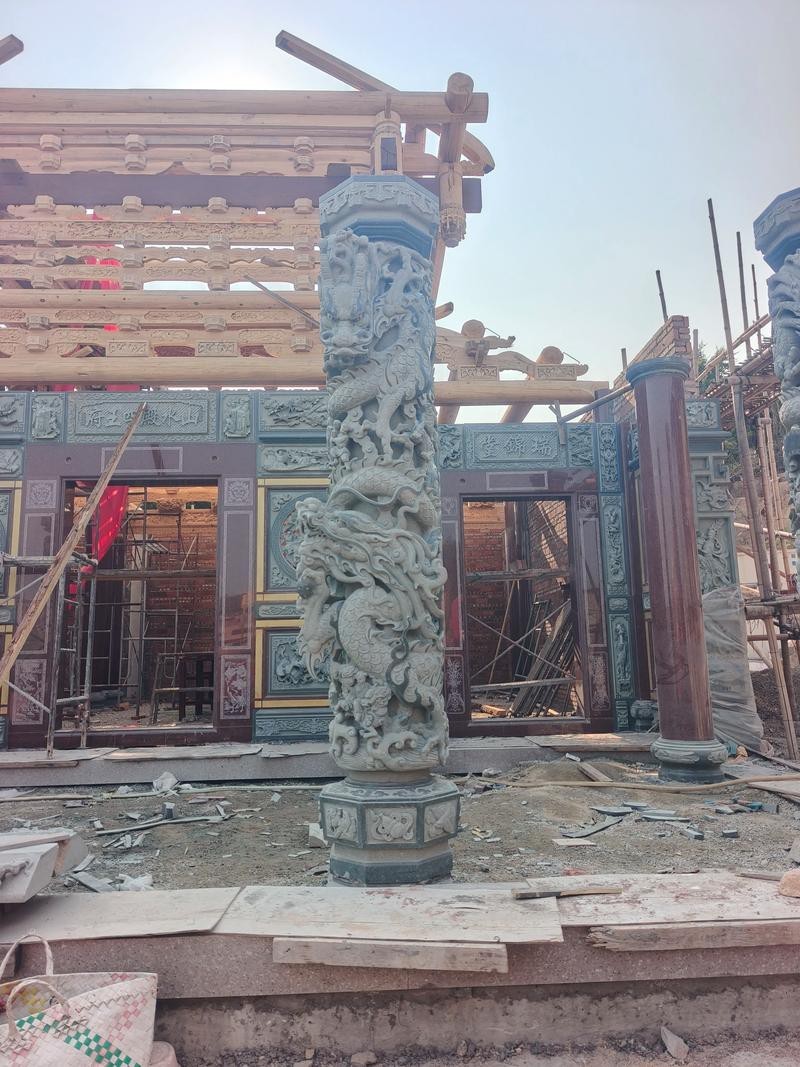 哪種材質的龍柱最耐用？