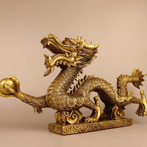 再給我一些龍的擺件圖片