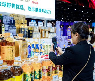 金龍魚24K金油與其他版本有何區別？