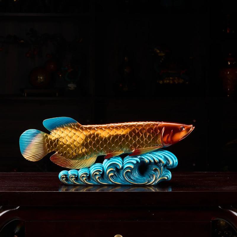 有哪些品牌或推薦的龍魚裝飾品？