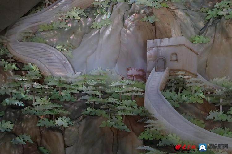 紅龍魚上色燈開多久合適【紅龍魚上色燈使用時間】